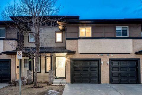 142 EVERSYDE Common SW Calgary AB T2Y 4Z6