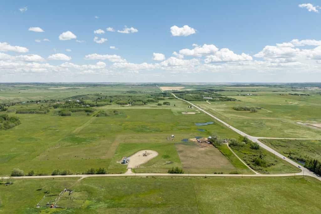 270012 Range Road 40