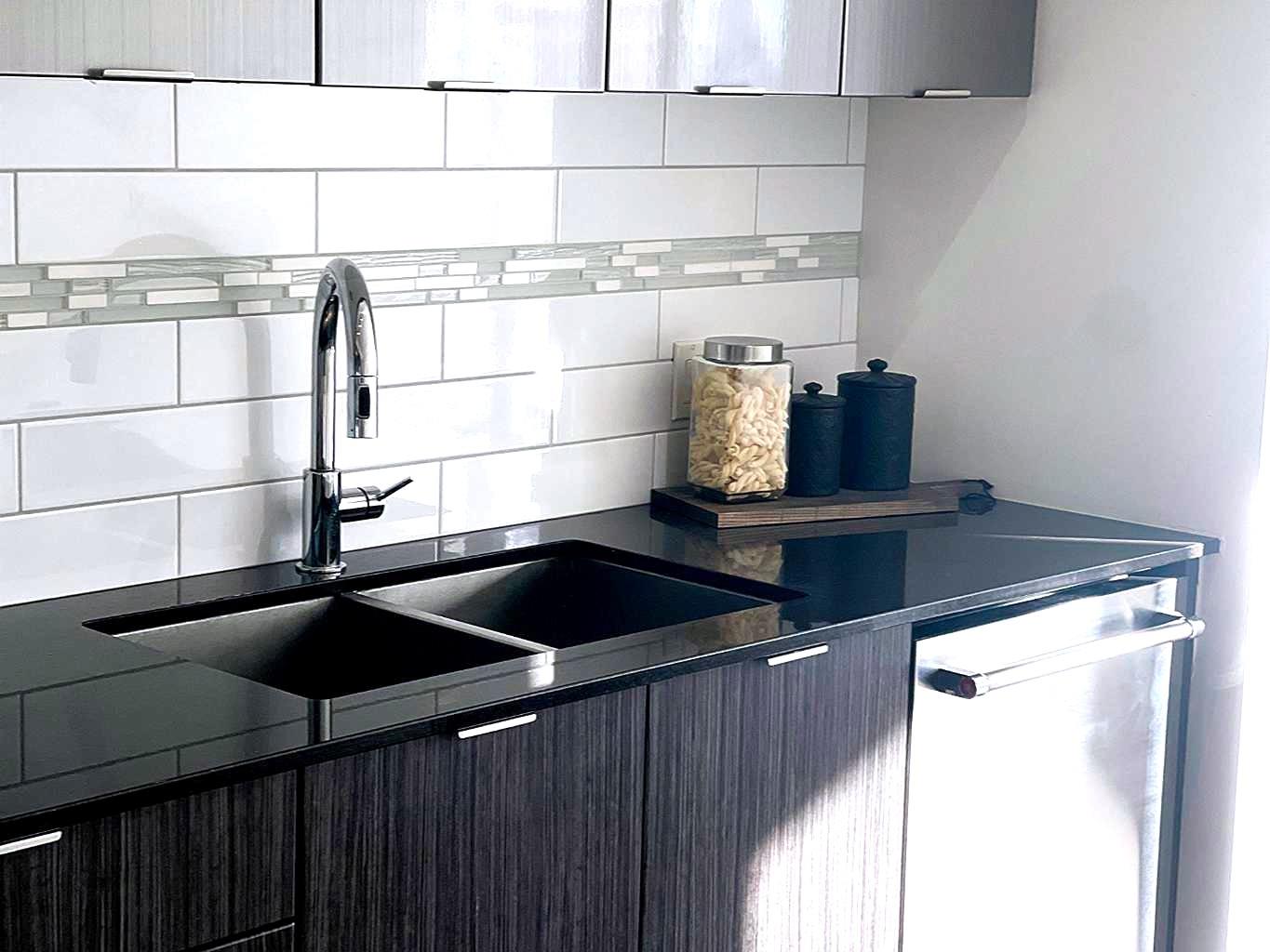 930 6 Avenue SW 3007