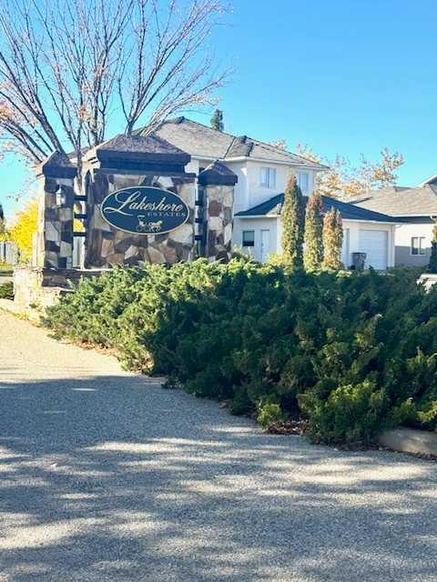 12606 Lakeshore Drive