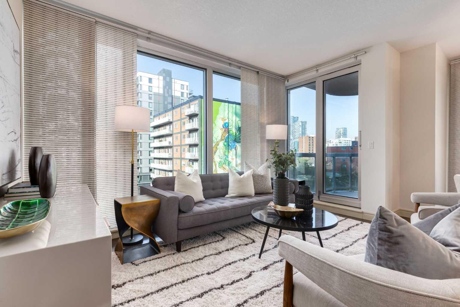 817 15 Avenue SW 500