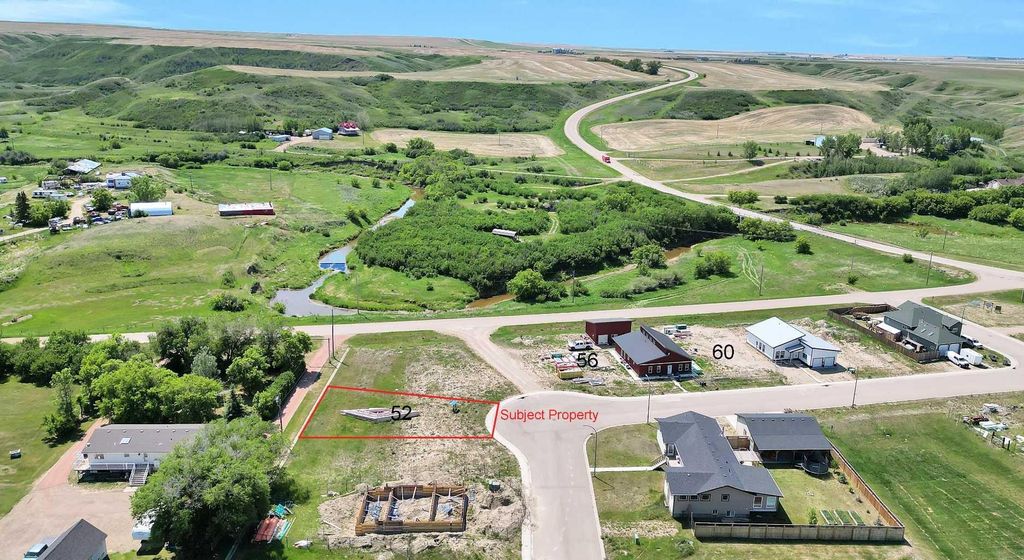 Photo of 52 DIAMOND VALLEY Close, Carbon, AB T0M 0L0 (MLS # A2325944)