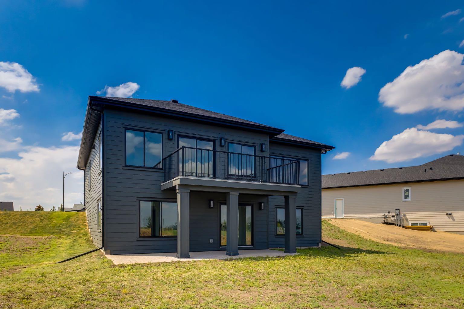 232 Red Tail Ridge SE