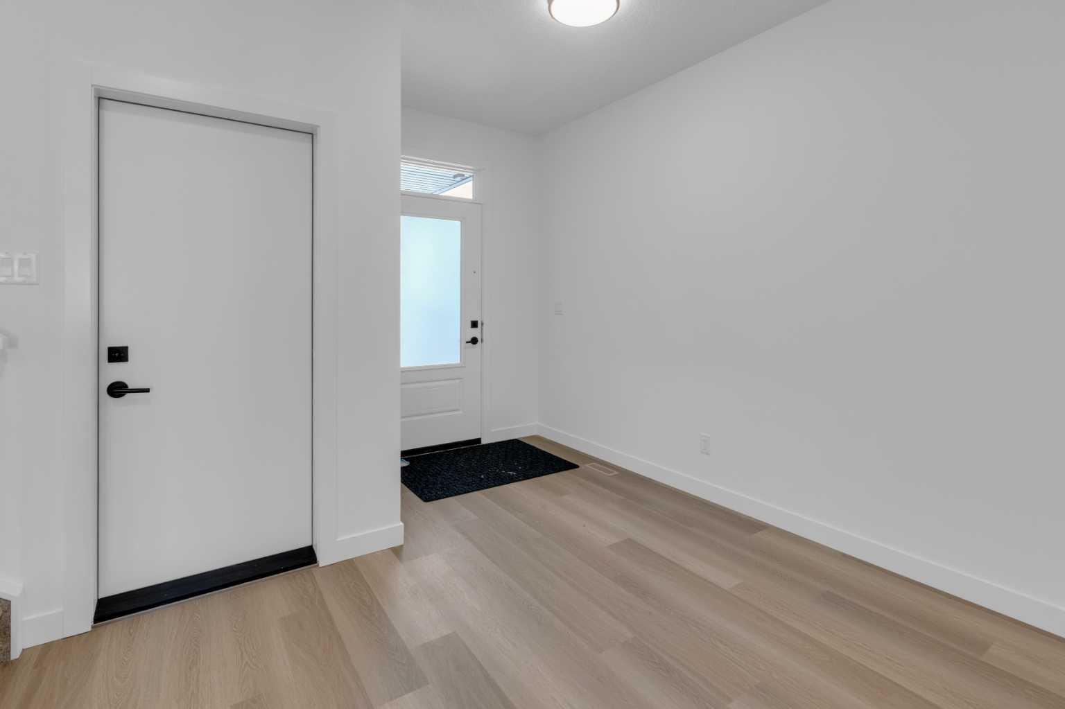 1325 South Point Parade SW