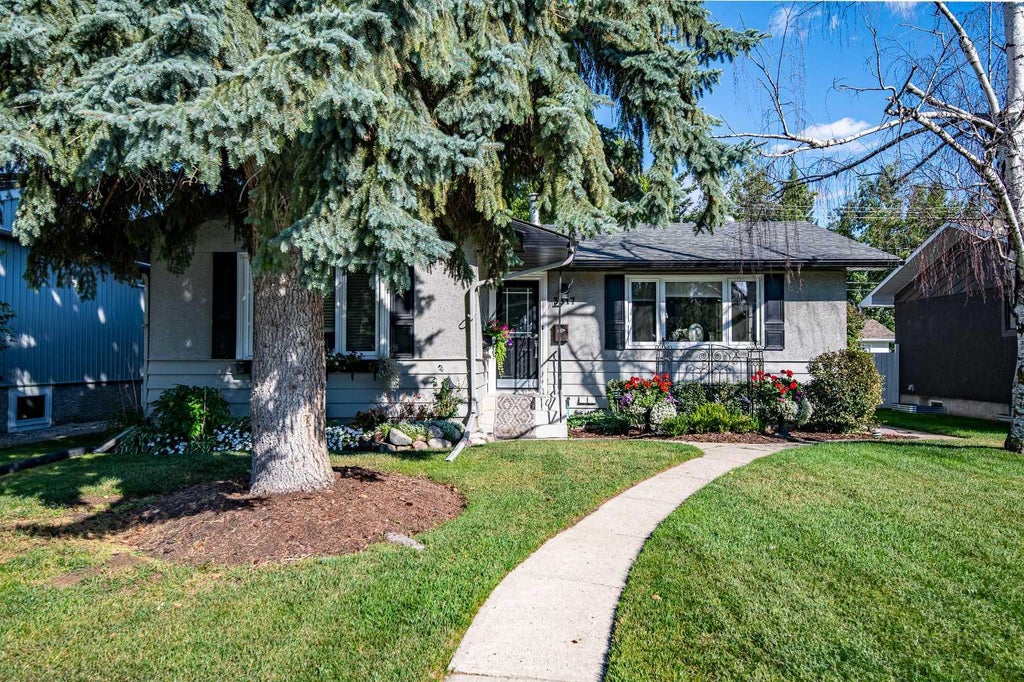 Photo of 3317 44A Avenue, Red Deer, AB T4N 3J6 (MLS # A2353650)