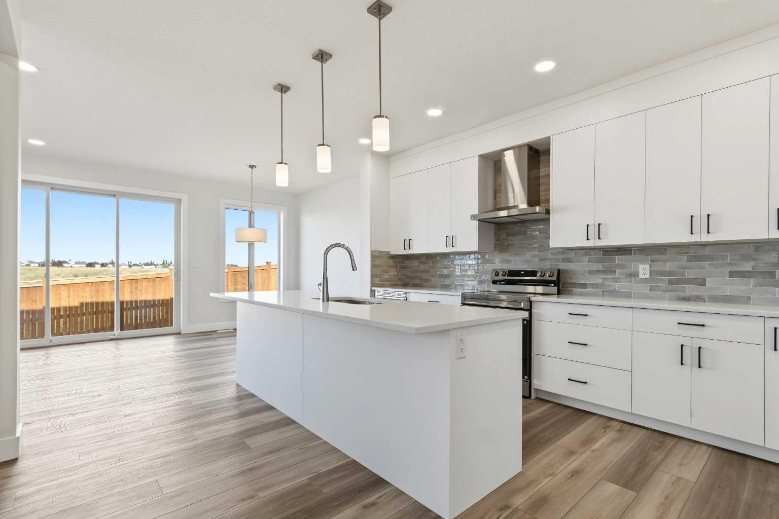 138 Silver Spruce Road SW