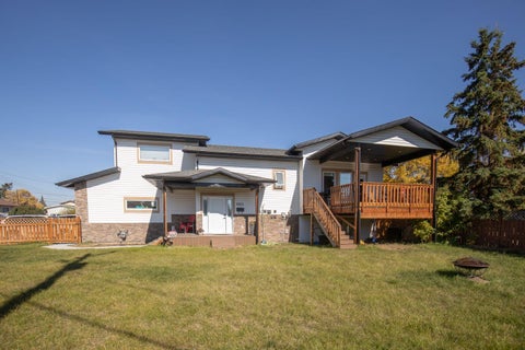 Photo of 6913 59 Avenue, Red Deer, AB T4P 1B5 (MLS # A2347233)