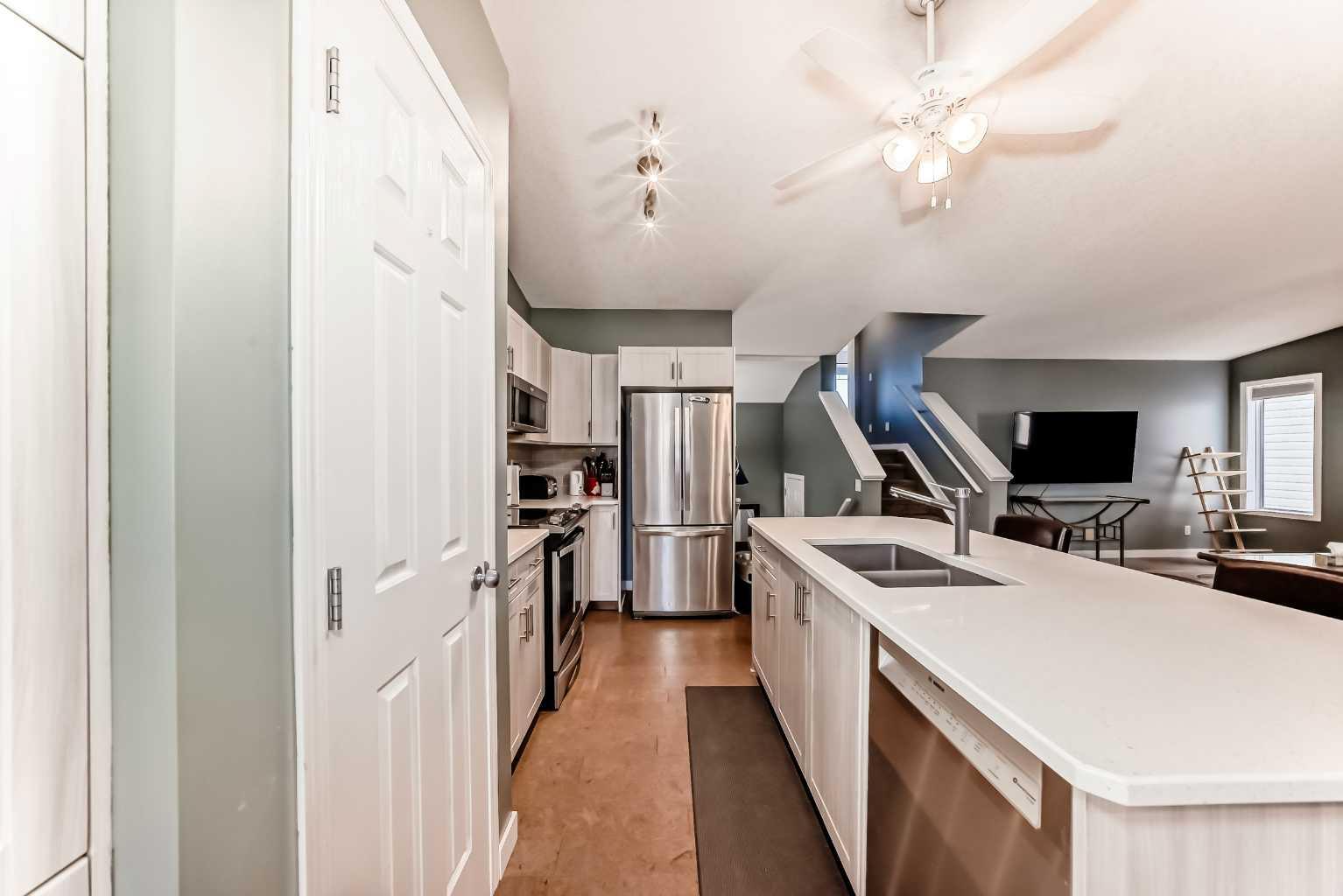 26 Copperfield View SE