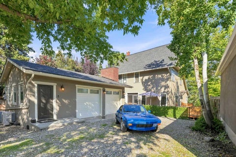Photo of 615 Crescent Boulevard SW, Calgary, AB T2S 1K8 (MLS # A2342641)