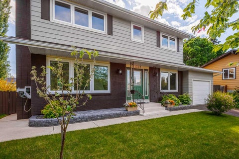 Photo of 1315 Lake Michigan Crescent SE, Calgary, AB T2J 3E9 (MLS # A2298177)