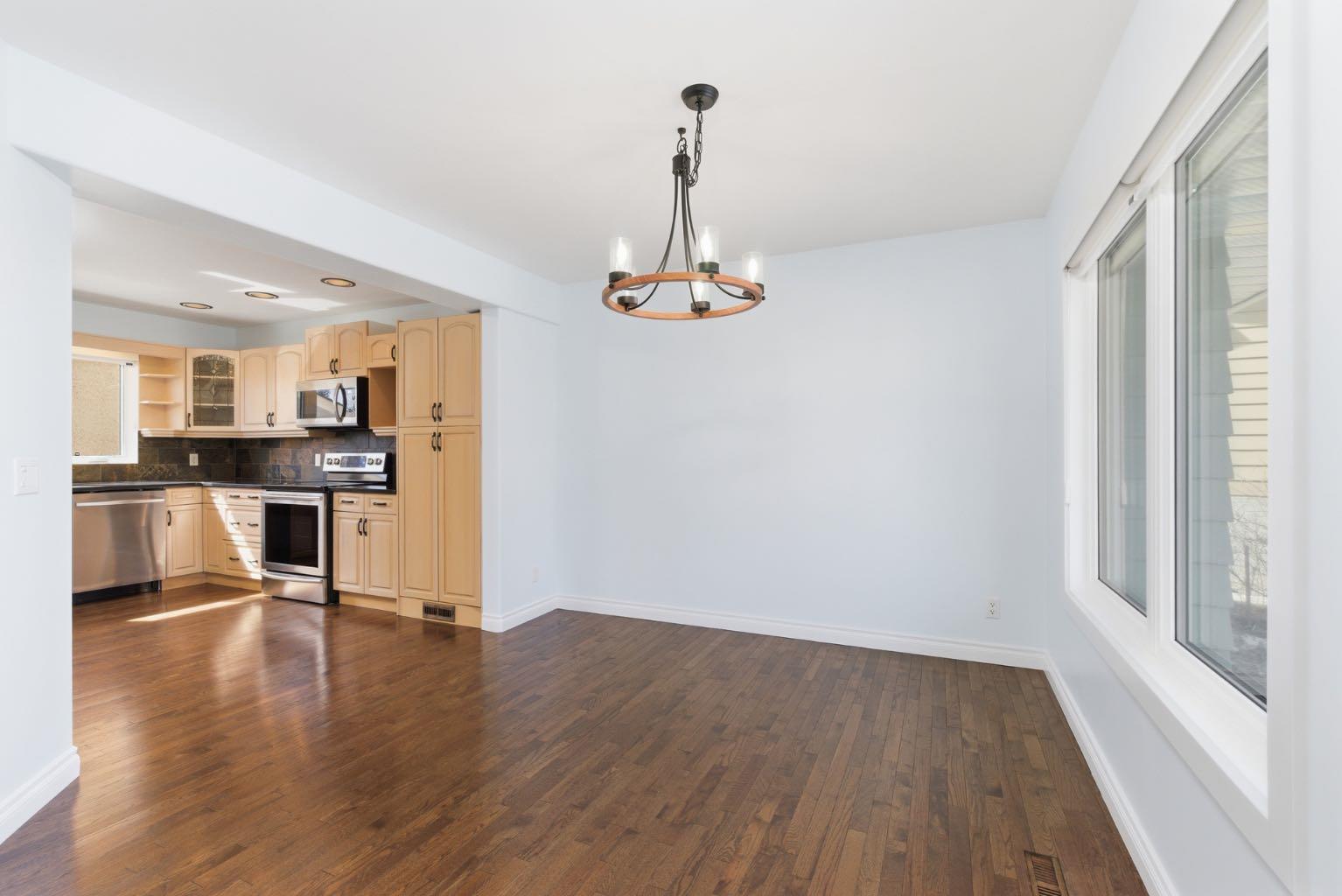 1315 Lake Michigan Crescent SE