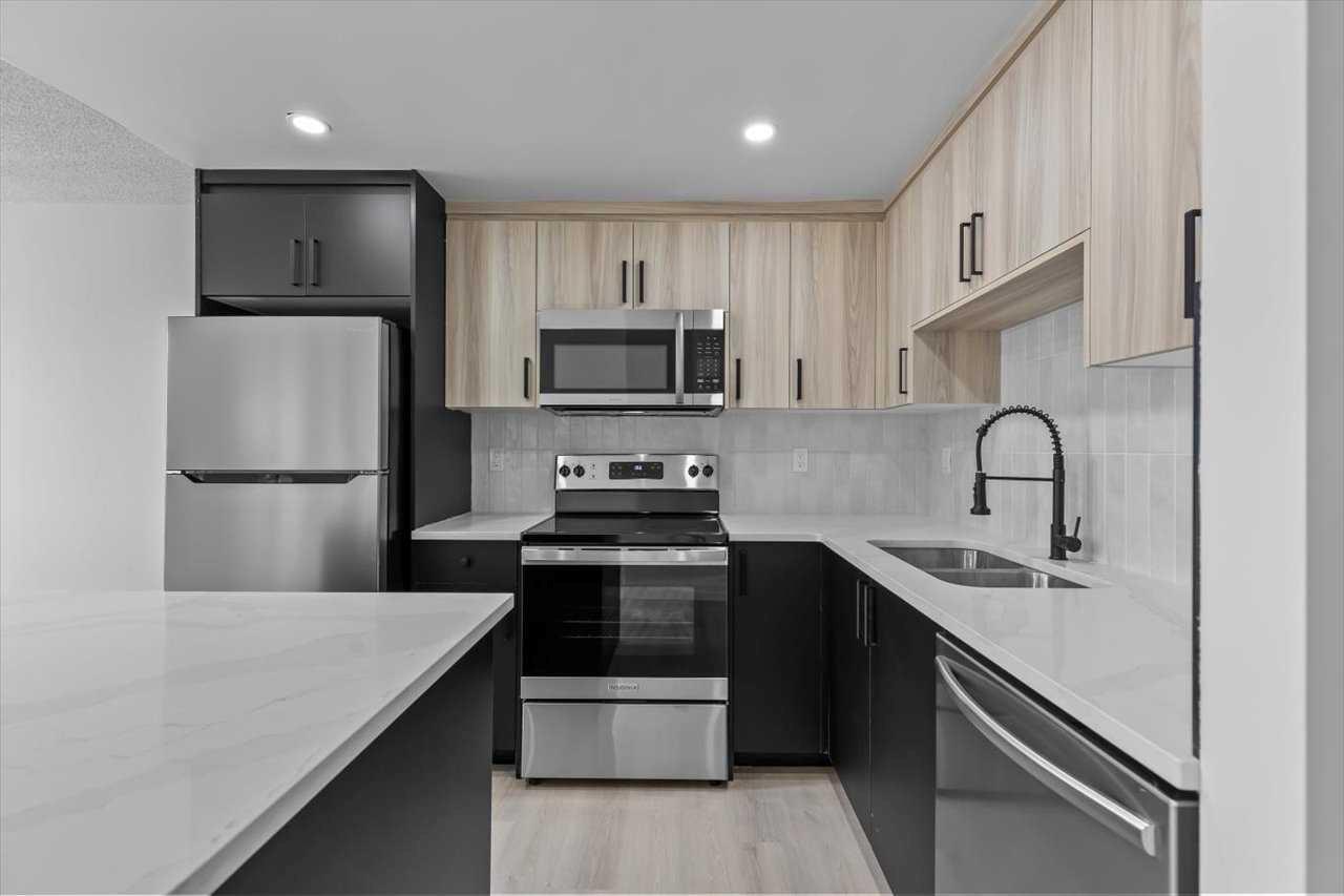 235 15 Avenue SW 305