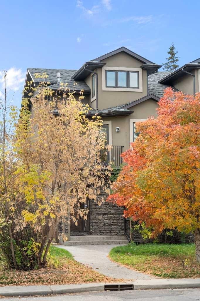 Photo of 2323 22 Avenue SW, Calgary, AB T2T 0T1 (MLS # A2348482)