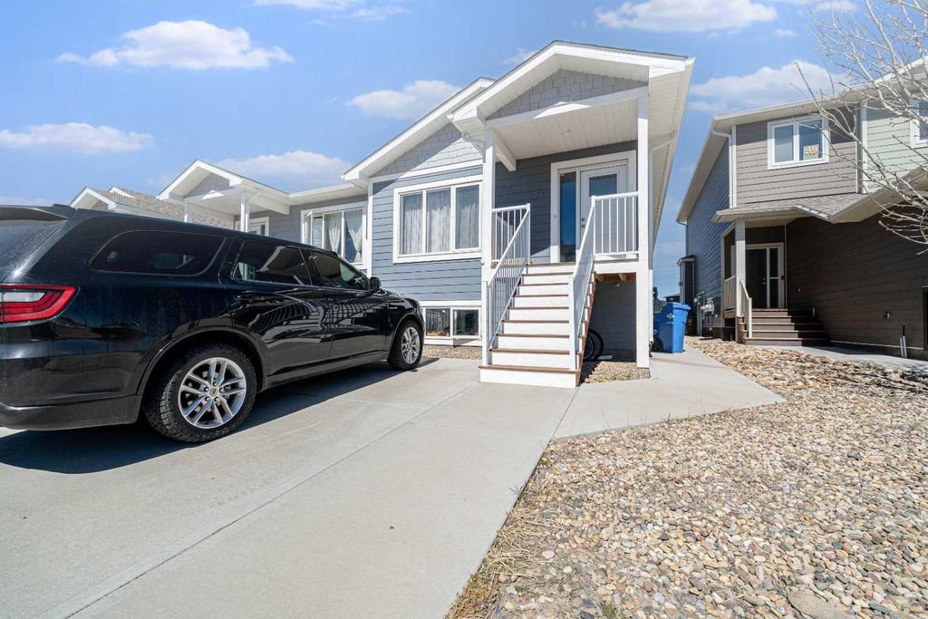 Photo of 17 &amp; 21 Sage Brush Avenue #A &amp; B, Taber, AB T1G 0E8 (MLS # A2301506)