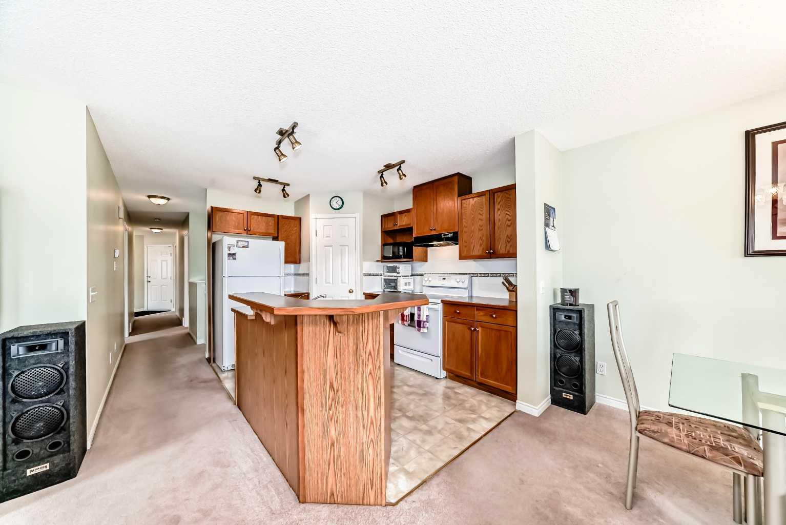 7707 Martha's Haven Park NE 201