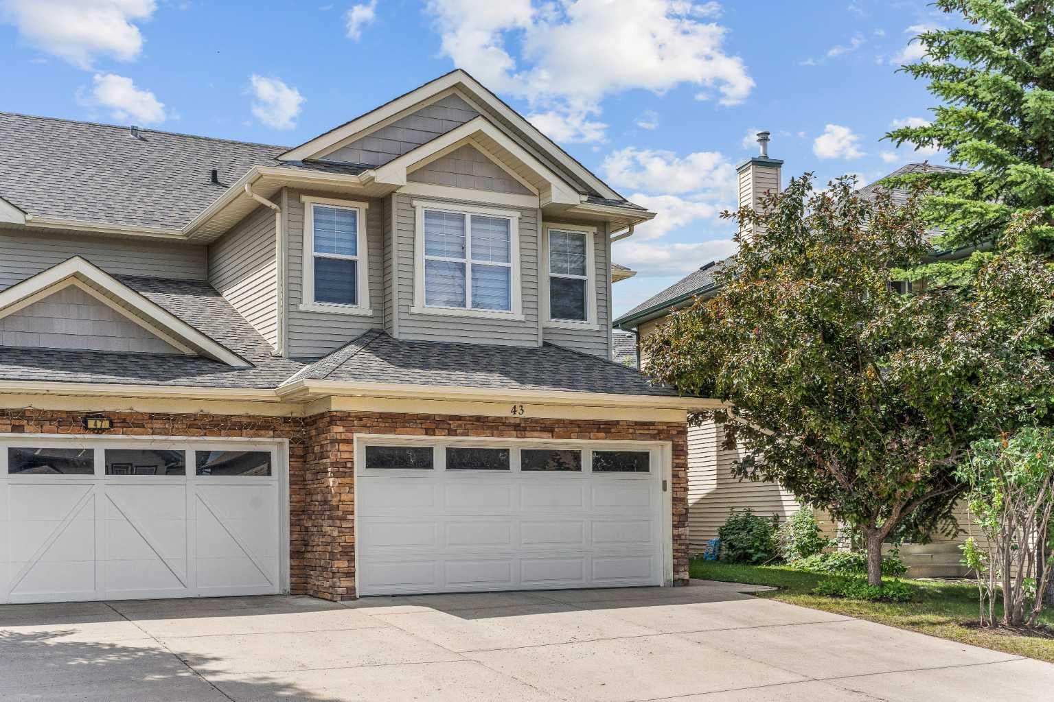 43 Cougar Ridge Bay SW