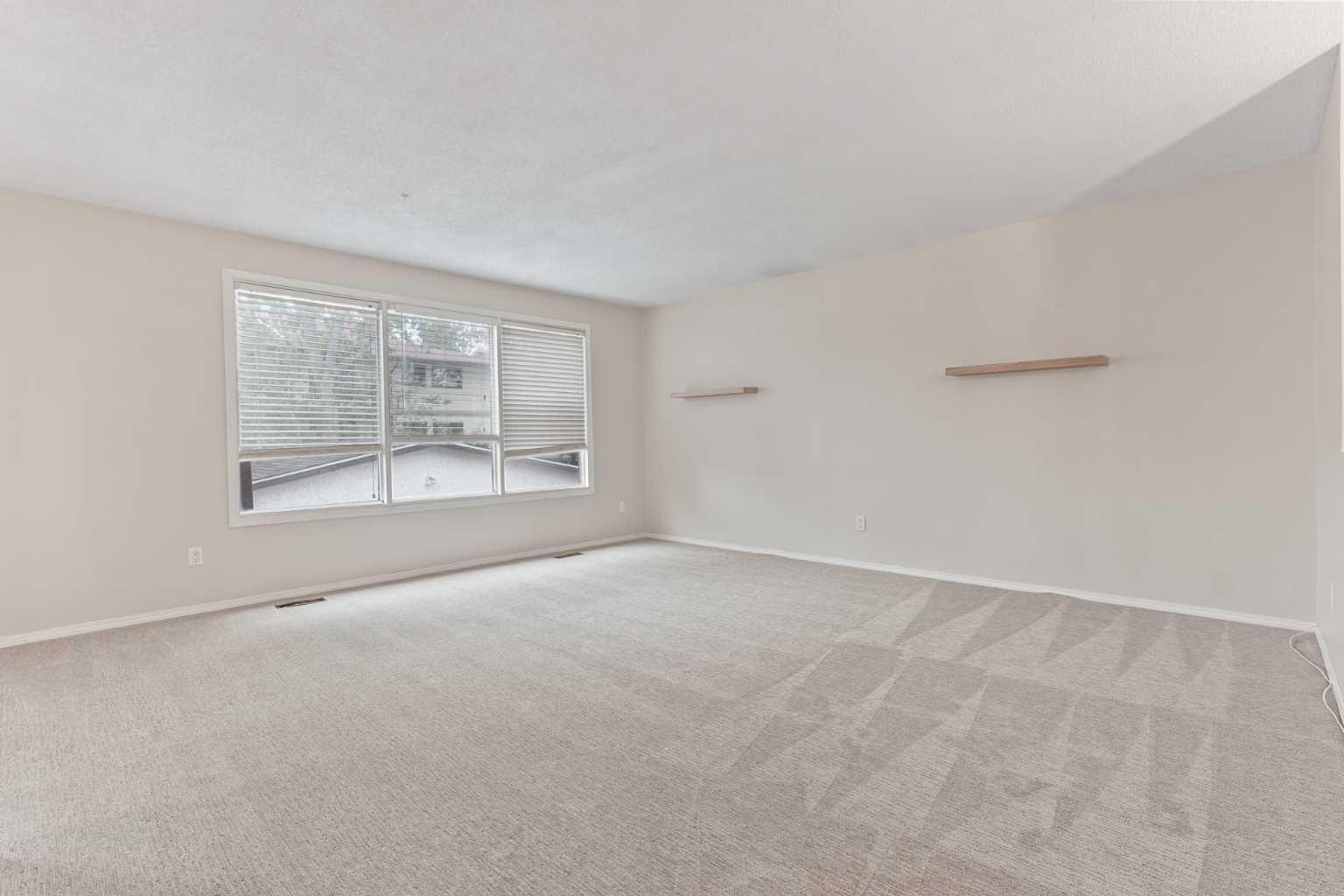 182 Oxford Road W