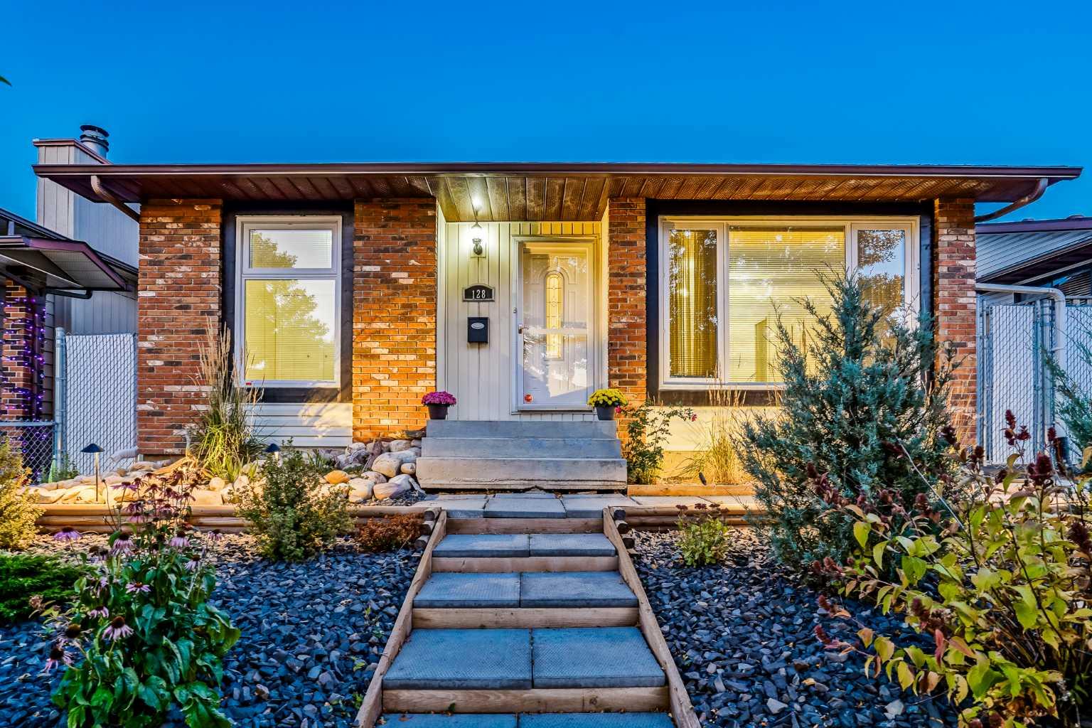 128 Bermuda Drive NW