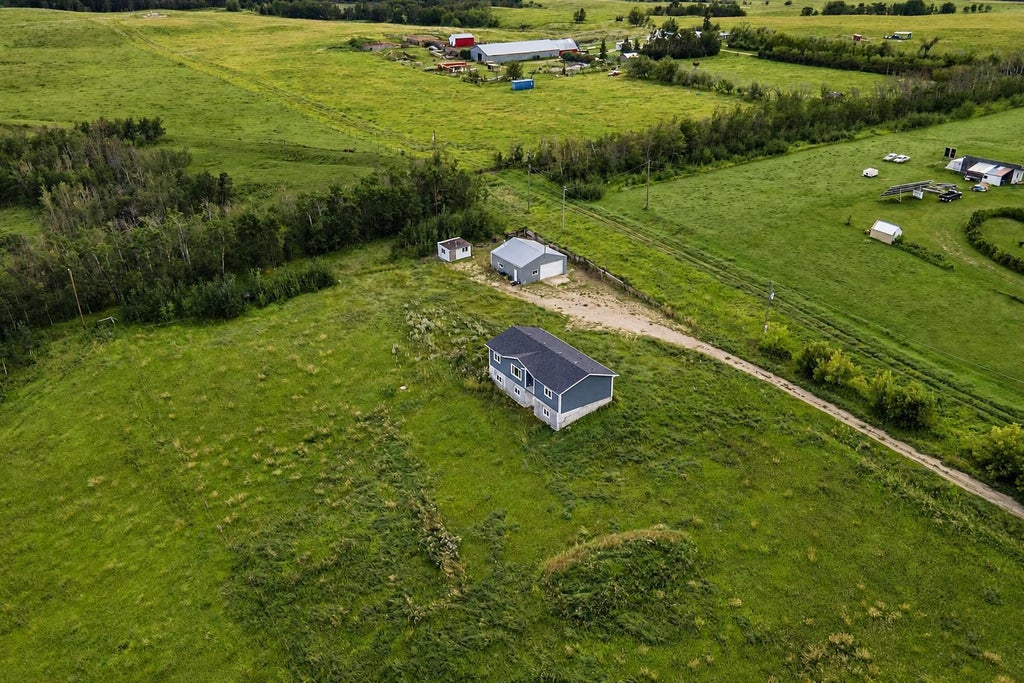 Photo of 23515 Township Road 402, Rural Lacombe County, AB T4M 0X9 (MLS # A2338757)