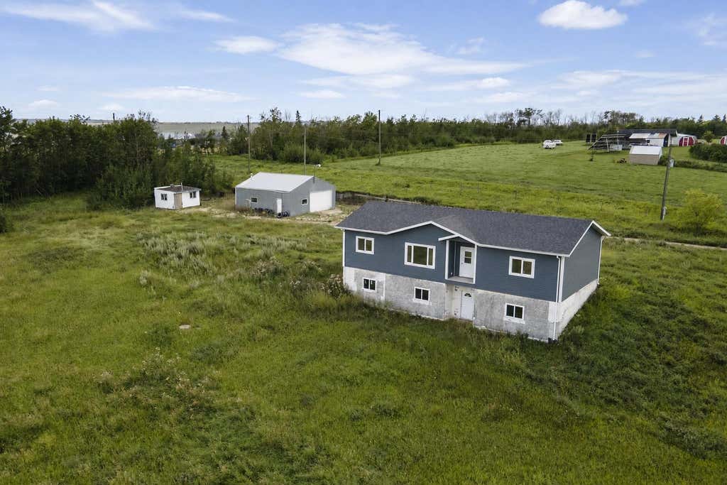 Photo of 23515 Township Road 402, Rural Lacombe County, AB T4M 0X9 (MLS # A2338757)