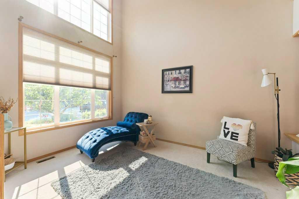 10 Grande Point Estates