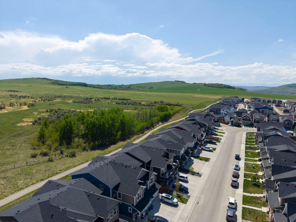 Photo of 53 Fireside Crescent, Cochrane, AB T4C 2L4 (MLS # A2325148)