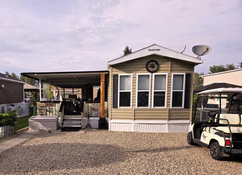 Photo of Carefree Resort #722, Rural Red Deer County, AB T4G 0K6 (MLS # A2342303)
