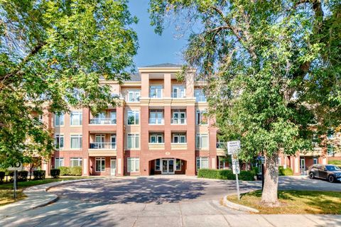 2 Hemlock Crescent SW 214 Calgary AB T3C 2Z1