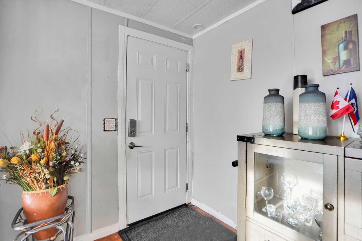 6220 17 Avenue SE 344