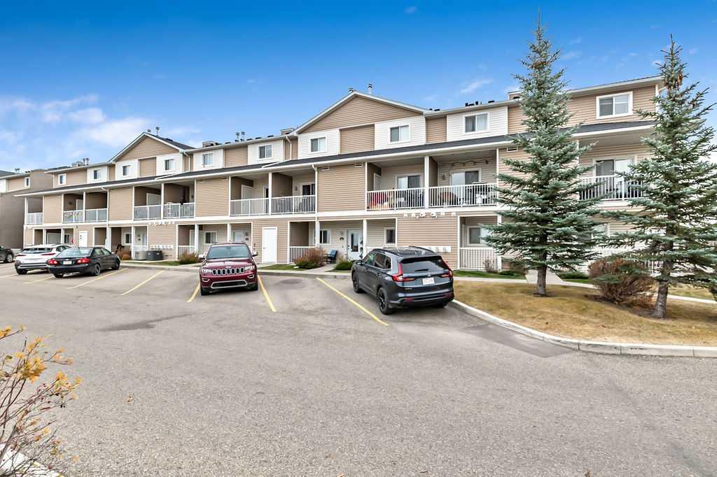 405 Sunrise Terrace NE 405