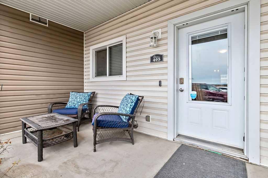 405 Sunrise Terrace NE 405