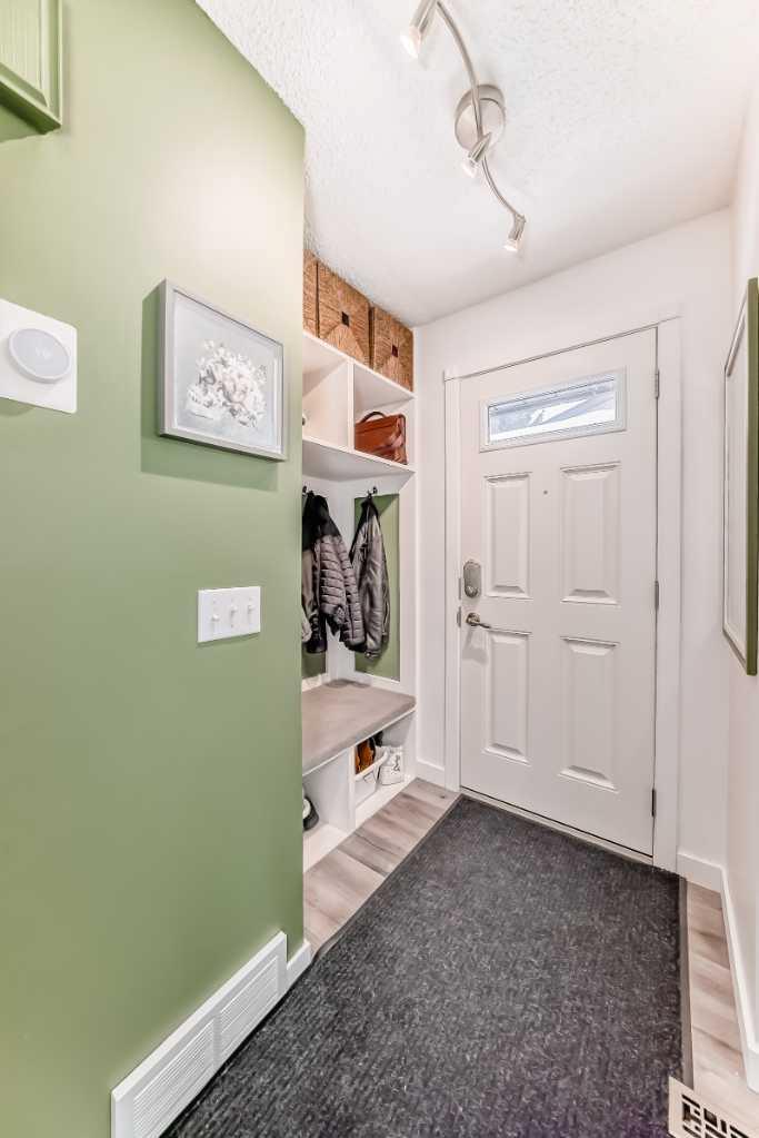 115 Bergen Road NW 73