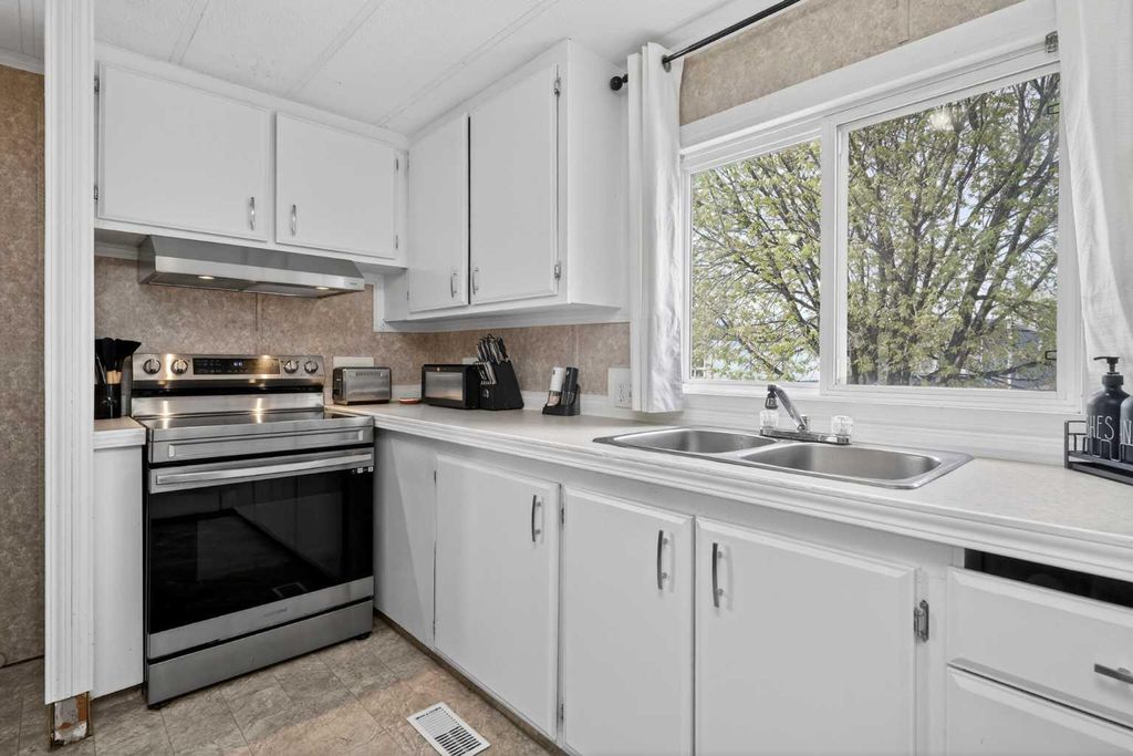 Photo of 6220 17 Avenue #328, Calgary, AB T2A 7H4 (MLS # A2311760)