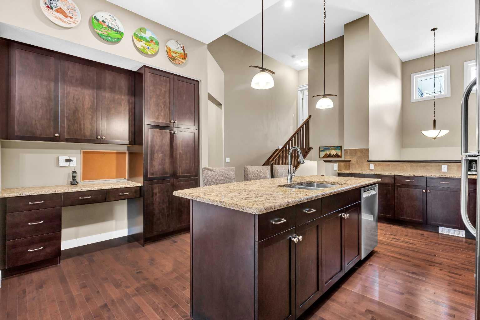 21 Evansfield Way NW