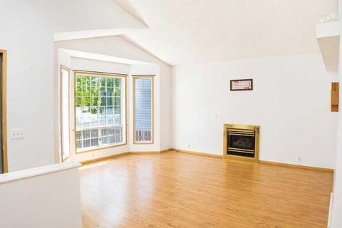 Photo of 16 Martinridge Way NE, Calgary, AB T3J 3C8 (MLS # A2341212)