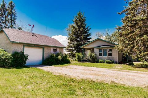 Photo of 705022 Range Road 111A, Elmworth, AB T0H 1J0 (MLS # A2321156)