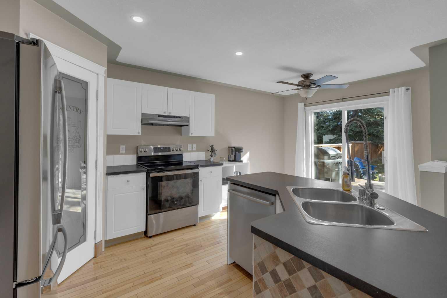 11065 Hidden Valley Drive NW