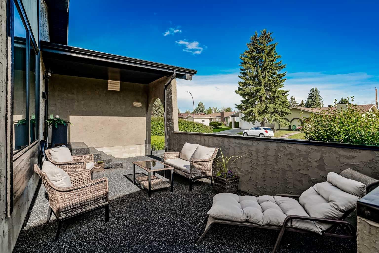 131 Cedarpark Drive SW