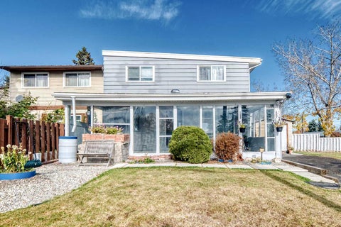 Photo of 4316 8 Avenue SE, Calgary, AB T2A 3A5 (MLS # A2354081)