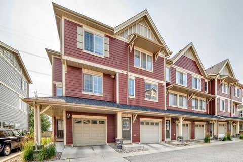Photo of 51 Evansview Gardens NW, Calgary, AB T3P 0L2 (MLS # A2337744)