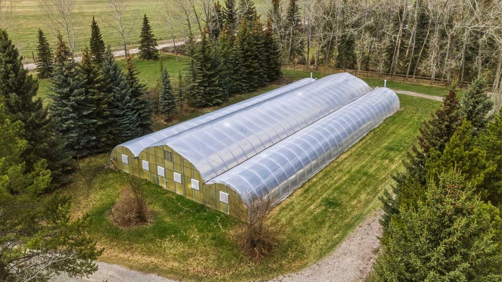 Photo of 240074 Range Road 32, Rural Rocky View County, AB T3Z 1M3 (MLS # A2308003)