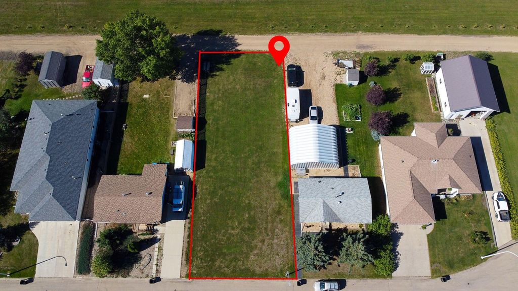 Photo of 509 1st B Street SW, Falher, AB T0H 1M0 (MLS # A1072979)