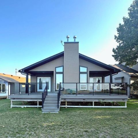 10 Speargrass Boulevard Carseland AB T0J 0M0