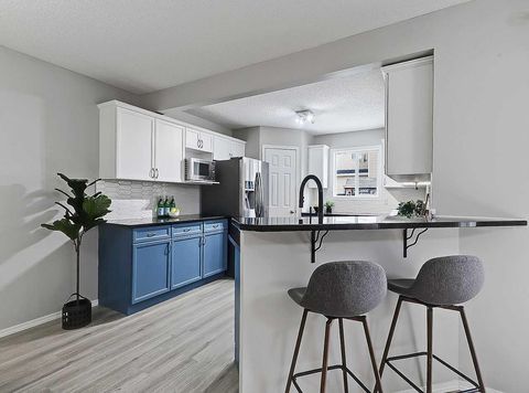 Tiny photo for 9 Royal Elm Mews NW, Calgary, AB T3G 5P6 (MLS # A2300636)