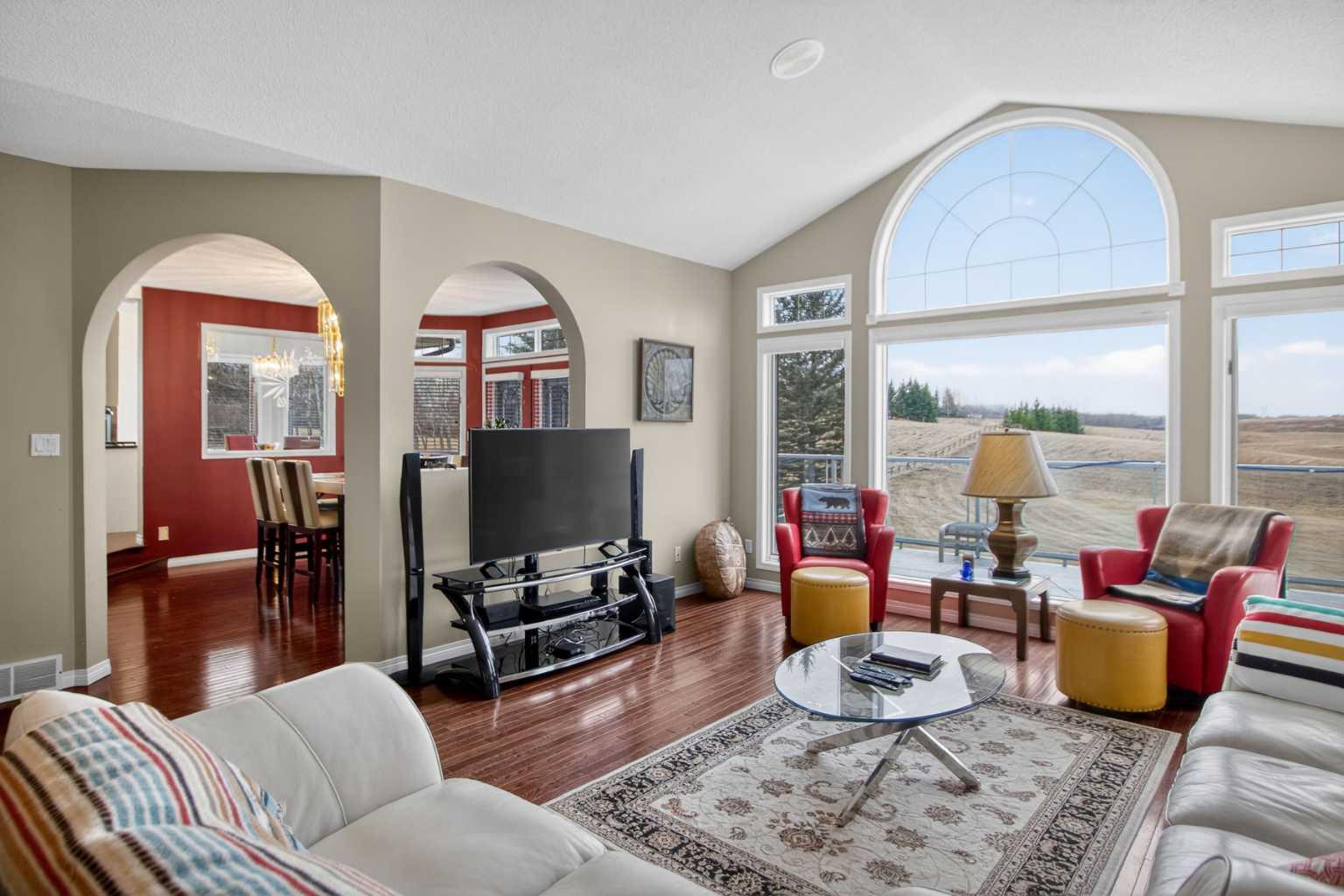 45 Country Lane Drive