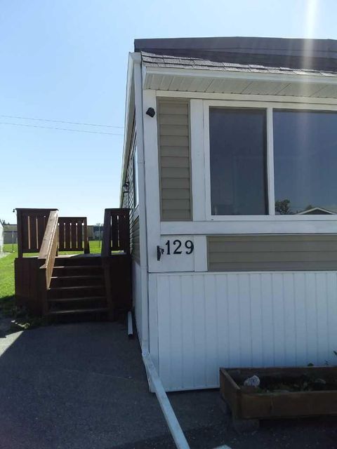 129 Sunset Way NE High River AB T1V 1J4