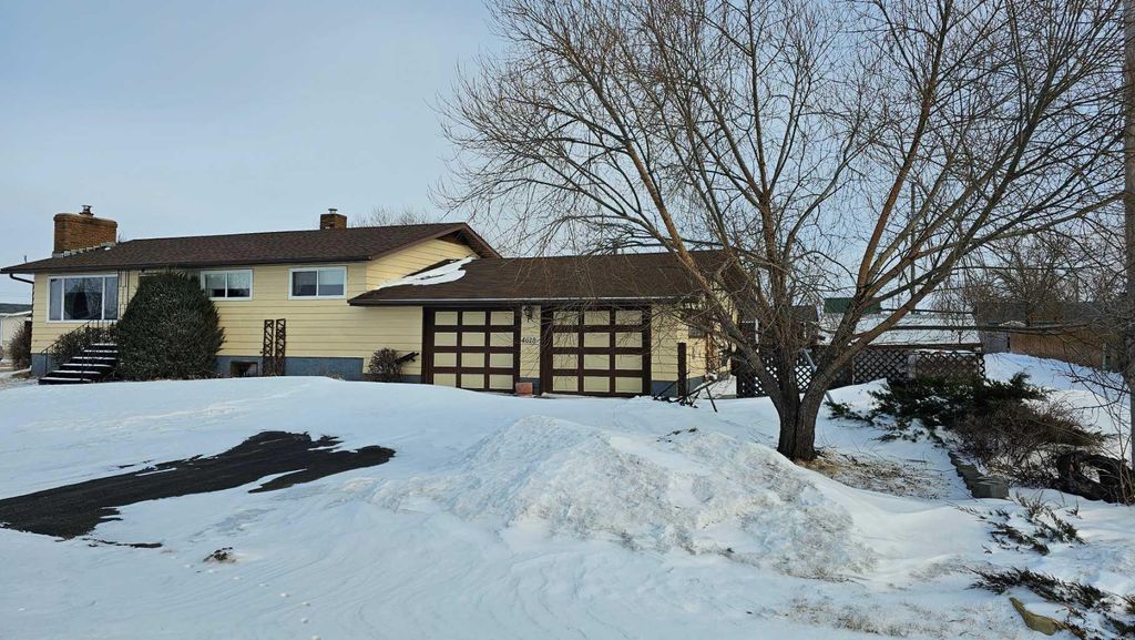 Photo of 4618 WESTMINSTER Avenue, Coronation, AB T0C 1C0 (MLS # A2288678)