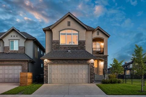 33 Quarry Heights SE Calgary AB T2C 5H7