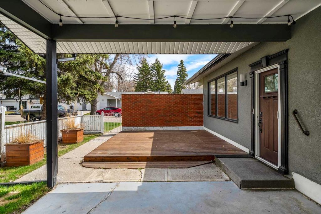 Photo of 191 Maple Court Crescent SE, Calgary, AB T2J 1V9 (MLS # A2307664)