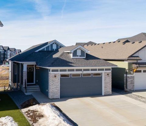 13 Emerson Crescent Okotoks AB T1S 5W5